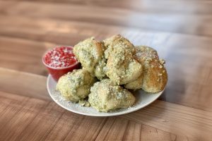 Garlic knots